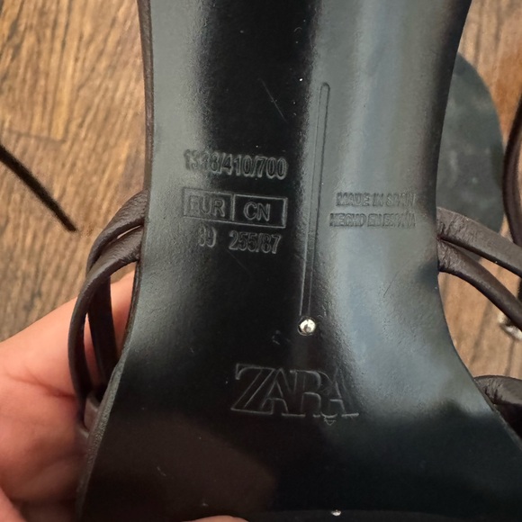 Zara Women's Dark Brown Strappy Sandals - Picture 5 of 6